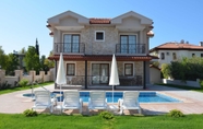 Swimming Pool 2 Stunning 4-bed Villa Konak Private & Pool