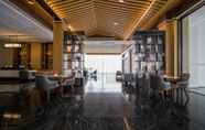 Bar, Kafe, dan Lounge 6 Ramada by Wyndham Guilin Yangshuo Resort