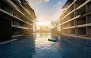 Swimming Pool 2 Ramada by Wyndham Guilin Yangshuo Resort