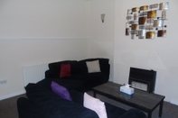 Common Space Lovely 2-bed House in Bolton Greater Manchester