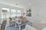 Common Space Harbourtown Suites Luxury Condo