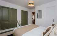 Bedroom 4 The Sparkford Gardens - Lovely 2bdr With Balcony