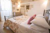Bedroom Villa Antica Riconvertita in Dimora di Lusso