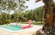Swimming Pool 7 Villa Antica Riconvertita in Dimora di Lusso