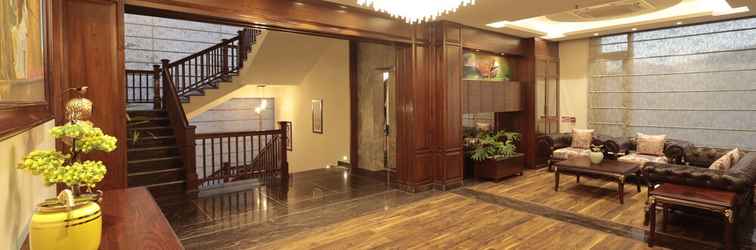 Lobby WelcomHeritage Elysium Resort & Spa