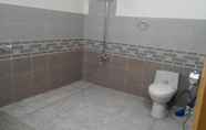 Toilet Kamar 3 Grapes Garden Resort Hunza