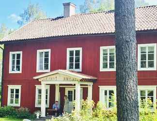 Exterior 2 5 bed Country Home Only 2 hrs North of Stockholm