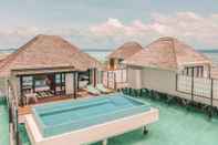 Swimming Pool Nova Maldives