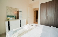 Bedroom 5 Nasma Luxury Stays - Dubai Hills