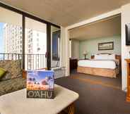 Kamar Tidur 4 Waikiki Banyan-Amazing Walk to the Beach