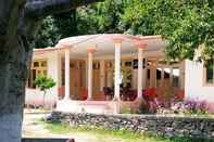 Common Space Benazir Hotel Kalash