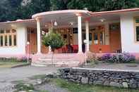 Exterior Benazir Hotel Kalash