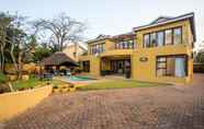 Others 2 Ezulwini Guest House - Executive Double Room With Pool View, 2 Guests in Balito