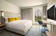 Kamar Tidur 5 Courtyard by Marriott Paris Charles de Gaulle Central Airport