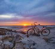 Nearby View and Attractions 2 Anna Maria Island Beach Palms