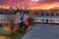 Exterior The Inn at Elijah McLeans