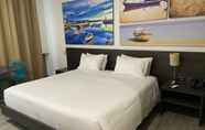 Bedroom 2 Pop Art Hotel CLC Mamonal Cartagena