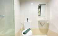 Toilet Kamar 7 Modern & Stylish Studio At Tamansari La Grande Apartment