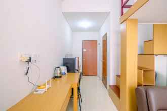 Kamar Tidur 4 Comfortable Studio Room At Dave Apartment