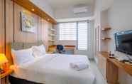 Kamar Tidur 6 Cozy Living Studio At Evenciio Apartment Margonda Near Ui