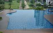 Kolam Renang 4 Cozy Stay At Studio Apartment Akasa Pure Living Bsd