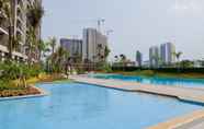 Swimming Pool 4 Comfortable Studio With Pool View At Sky House Bsd Apartment