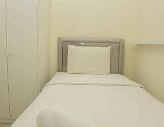 ห้องนอน 2 Fancy And Nice 2Br At Green Pramuka City Apartment