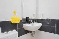 In-room Bathroom Cozy Stay Studio Apartment At Scientia Residence