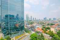 Tempat Tarikan Berdekatan Spacious And Comfy Studio At Tamansari Sudirman Apartment