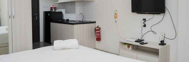 Bedroom Warm And Cozy Studio Bintaro Icon Apartment