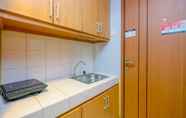 Phòng ngủ 6 Comfy And Tidy Studio Apartment Margonda Residence 3 Near Campus Area