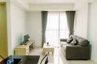 Ruang Umum Comfort And Spacious 2Br At Gold Coast Apartment