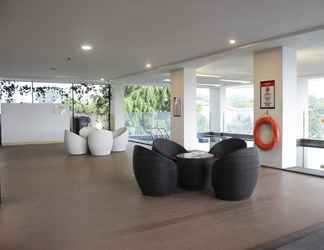 ล็อบบี้ 2 Modern & Cozy 2Br Apartment At Tamansari Tera Residence