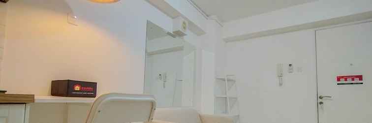 Lobby Cozy Living And Simply 2Br At Bassura City Apartment