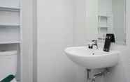 In-room Bathroom 7 Cozy Stay Studio Apartment At Casa De Parco Near Aeon Mall
