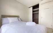 ห้องนอน 3 Comfy & Bright 1Br Apartment At Parahyangan Residence