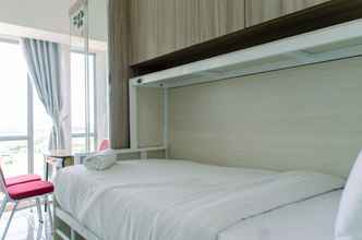 Kamar Tidur 4 Nice And Cozy Studio Apartment At M-Town Residence