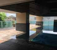 Swimming Pool 5 Comfortable And Spacious Studio Apartment At Tamansari La Grande