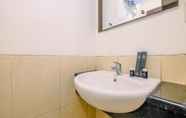 In-room Bathroom 5 Best Deal Studio Apartment At Mangga Dua Residence