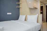 Kamar Tidur Comfortable And Simply Studio At Sky House Bsd Apartment