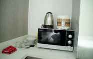 Kamar Tidur 7 Nice Studio Apartment At Aeropolis Residence Near Cgk Airport