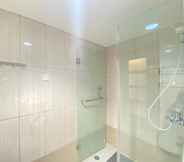 In-room Bathroom 7 Pleasant 2Br Apartment At Tamansari La Grande