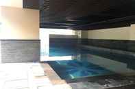 Swimming Pool Pleasant 2Br Apartment At Tamansari La Grande
