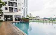 Swimming Pool 4 Comfortable And Simply Studio At Serpong Greenview Apartment