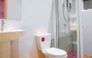 Toilet Kamar 4 Happyland Residence