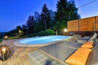 Swimming Pool Jura's Country House