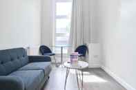 Ruang Umum Studio Apartment In Euston