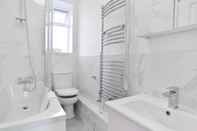 In-room Bathroom Studio Apartment In Euston