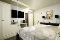 Kamar Tidur The Edward Hotel