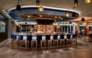 Bar, Kafe, dan Lounge 4 SpringHill Suites by Marriott Boston Logan Airport Revere Beach